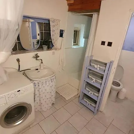 Pod Modrinem *