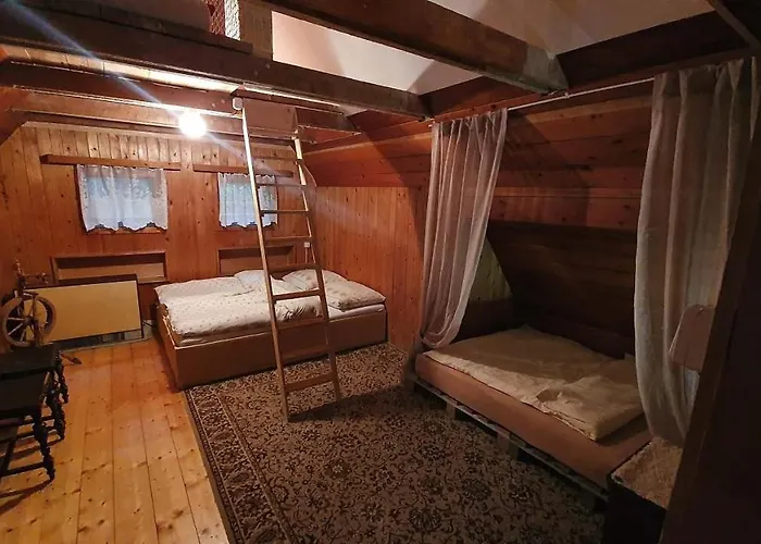 Tatil Evi Pod Modrinem Kořenov